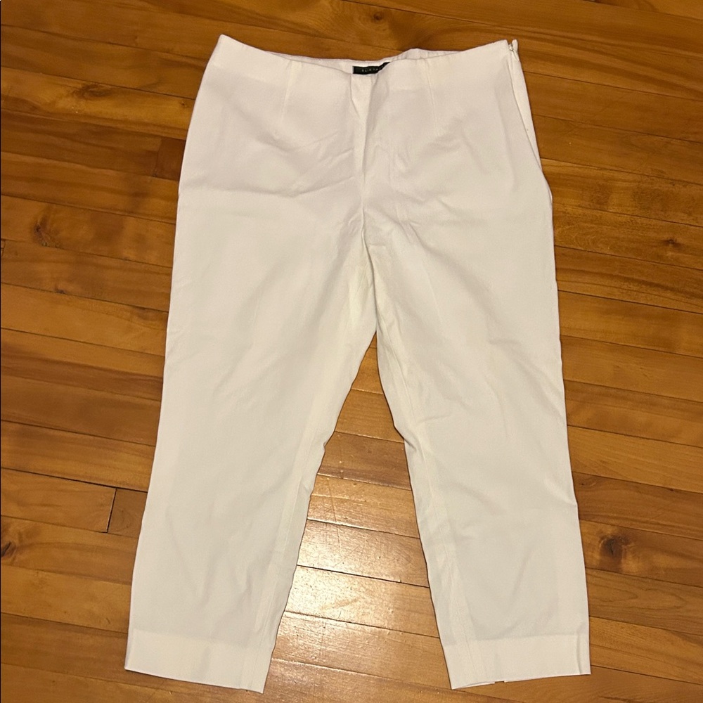 Tahari Cropped Straight Pants